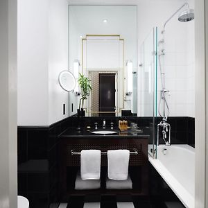 Luxury King Room